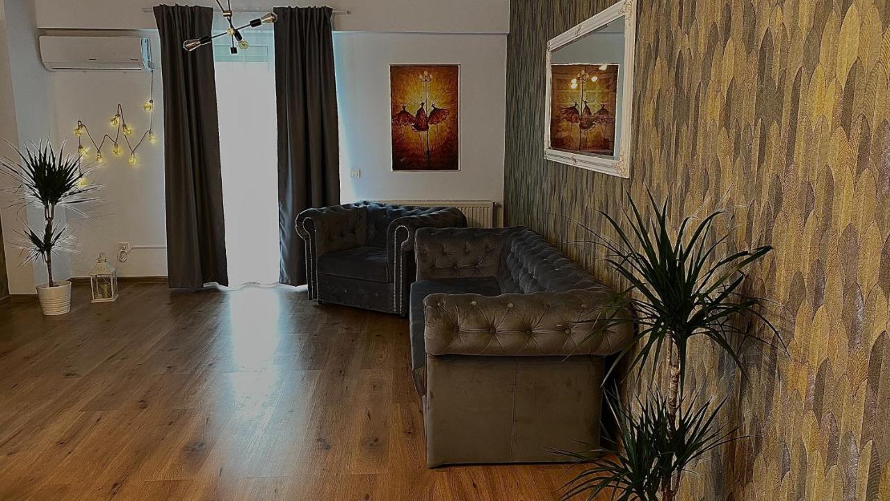 La Maison De Zoe - Airport Residences Otopeni Kültér fotó